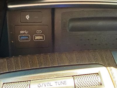 2022 Genesis G80 — photo 28 view