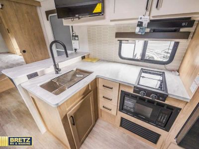 2026 Ember RV E-Series - Photo 10