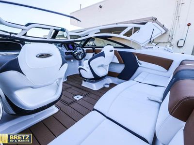 2026 Chaparral Boats SSi Series - Photo 7