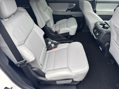 2026 Ford Expedition - Photo 15