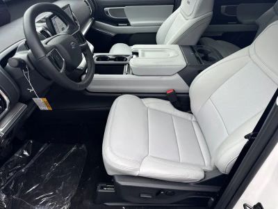 2026 Ford Expedition - Photo 9
