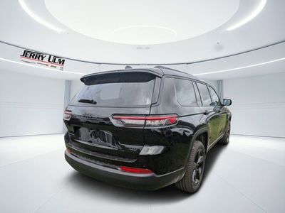 2025 Jeep Grand Cherokee L - Photo 3