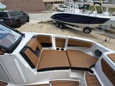 2026 Yamaha 222 SE - Photo 22