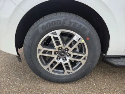 2026 Ford Expedition - Photo 55