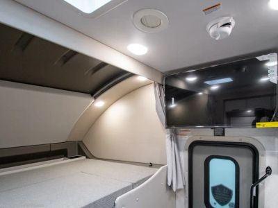 2027 Thor Motor Coach Magnitude Grand - Photo 5