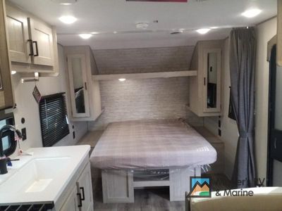 2026 Coachmen RV Catalina Summit Series 8 - Photo 14