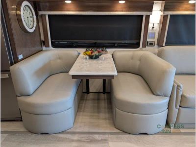2024 Newmar Dutch Star — photo 40 view