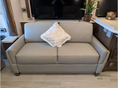 2024 Newmar Dutch Star — photo 45 view