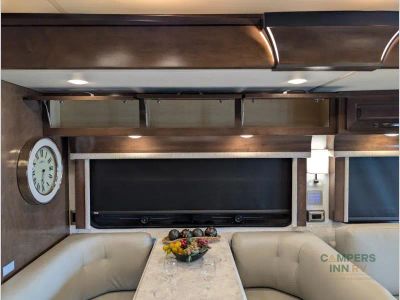 2024 Newmar Dutch Star — photo 43 view