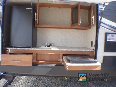 2017 Prime Time RV Avenger - Photo 7