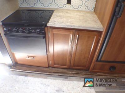 2017 Prime Time RV Avenger - Photo 17