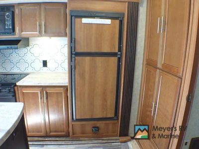 2017 Prime Time RV Avenger - Photo 15