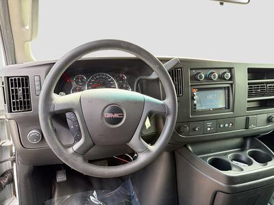 2019 GMC Savana Cargo Van - Photo 15