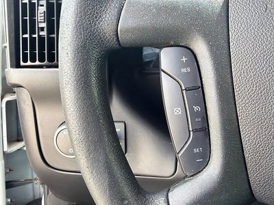 2019 GMC Savana Cargo Van - Photo 29