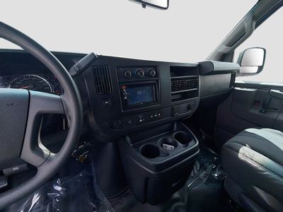 2019 GMC Savana Cargo Van - Photo 22
