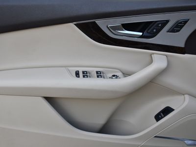 2019 Audi Q7 — photo 18 view