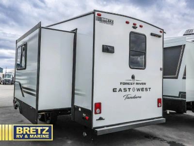 2026 EAST TO WEST Tandara - Photo 5