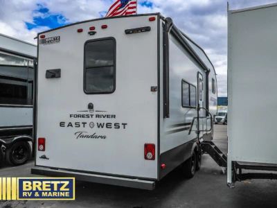 2026 EAST TO WEST Tandara - Photo 7