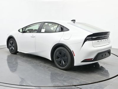 2026 Toyota Prius Plug-in Hybrid - Photo 3