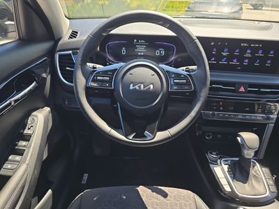 2026 Kia Seltos — photo 13 view