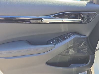 2026 Kia Seltos — photo 17 view