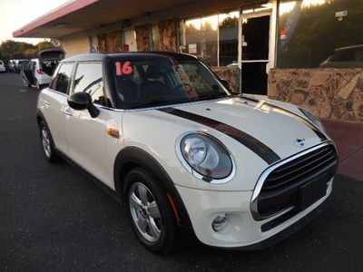 2016 MINI Hardtop 4 Door - Photo 1