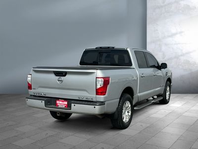 2017 Nissan Titan - Photo 6