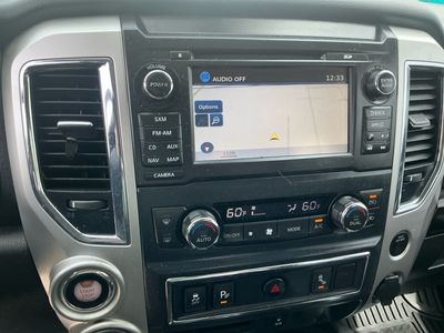 2017 Nissan Titan - Photo 11