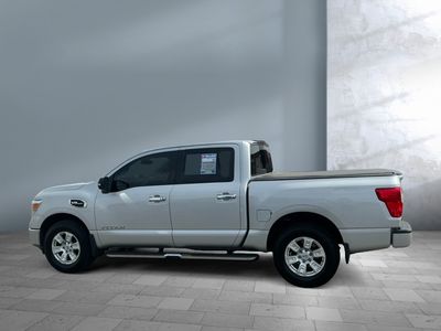 2017 Nissan Titan - Photo 3