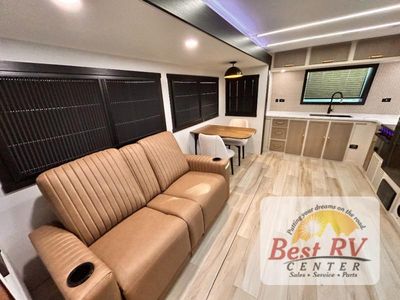 2026 Forest River RV Wildwood Heritage Glen — photo 14 view