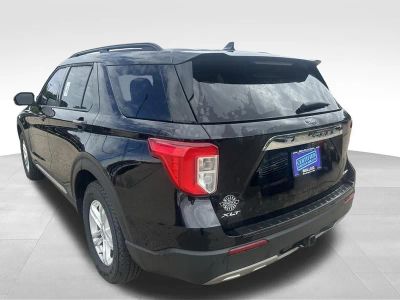 2023 Ford Explorer — interior view