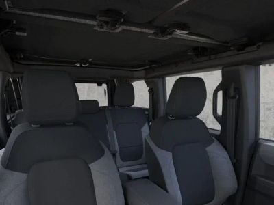 2026 Ford Bronco - Photo 12