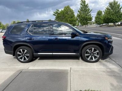 2025 Honda Pilot — interior view