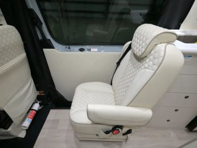 2026 Midwest Automotive Designs HERITAGE — photo 9 view