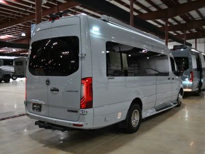 2026 Midwest Automotive Designs HERITAGE — photo 34 view