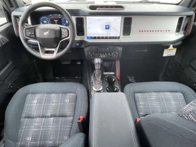 2026 Ford Bronco — photo 11 view