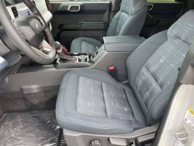 2026 Ford Bronco — photo 13 view