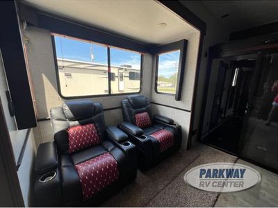 2018 Forest River RV Vengeance Rogue - Photo 8