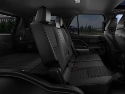 2026 Toyota 4Runner i-FORCE MAX - Photo 21