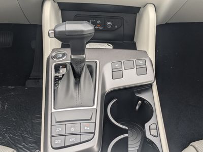 2026 Kia Sportage — photo 22 view