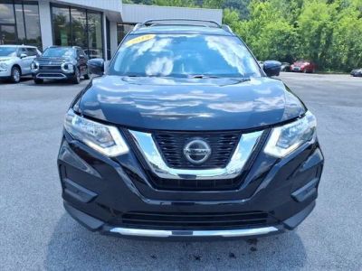 2019 Nissan Rogue — side profile view