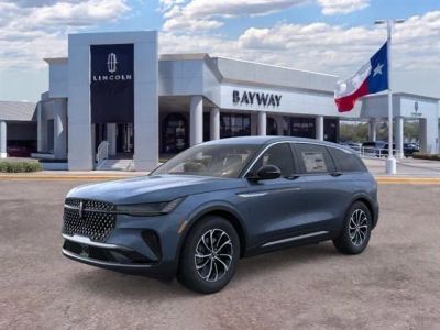 2026 Lincoln Nautilus Premiere in Blue Metallic — front three-quarter view
