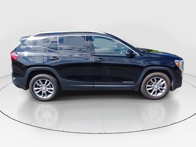 2024 GMC Terrain — photo 8 view