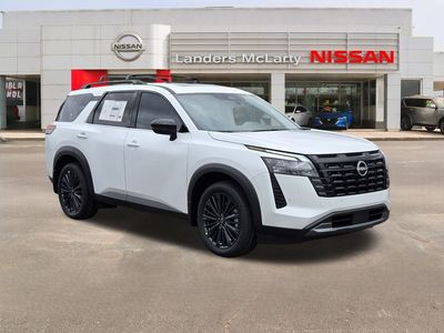 2026 Nissan Pathfinder SL — front three-quarter view