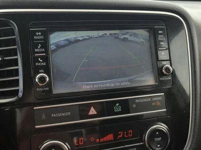 2019 Mitsubishi Outlander - Photo 9