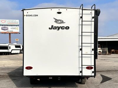 2025 Jayco Jay Feather — photo 13 view