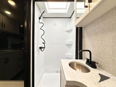 2025 Jayco Jay Feather — photo 48 view