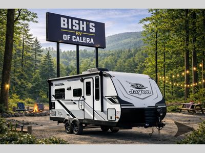2025 Jayco Jay Feather — front three-quarter view