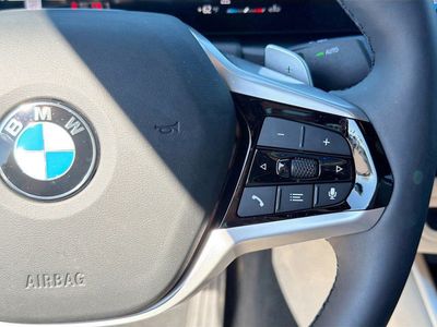 2025 BMW 3 Series — photo 39 view