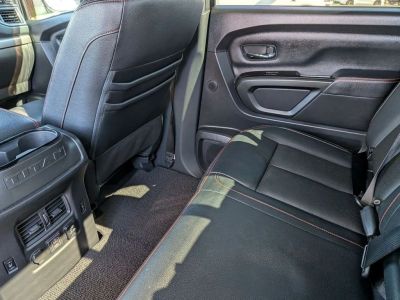 2021 Nissan Titan — photo 30 view